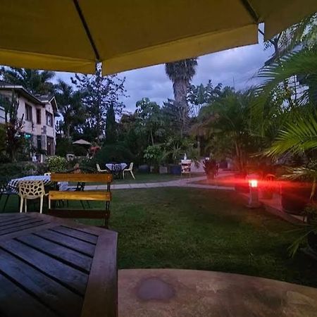Plant House Hotel Ruiru Bagian luar foto